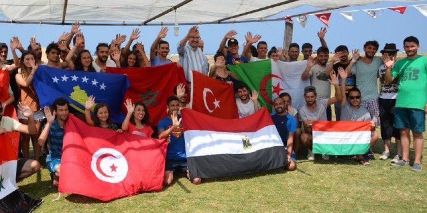 Karacabey ‘Uluslararası Yaz Dil Kampı’na Ev Sahipliği Yaptı