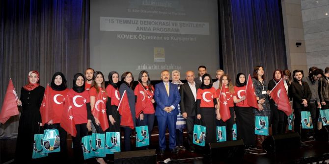 Komek Kursiyerleri 15 Temmuz Şehitlerini Andı