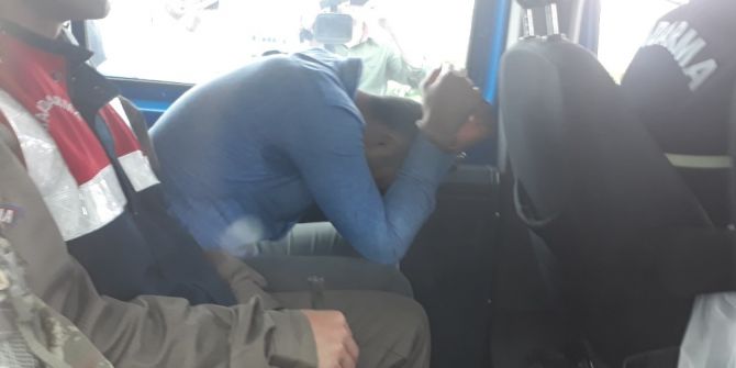 Yasa Dışı Lüks Araç Ticareti Yapan Çeteye Operasyon