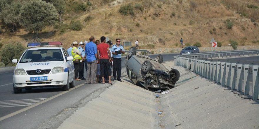 Söke’de Otomobil Bariyerlere Çarpıp Takla Attı: 3 Yaralı