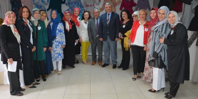 İzmek’te El Emekleri Sergileniyor