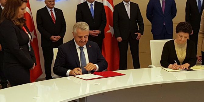 Ulaştırma Bakanı Arslan, Gürcistan Adalet Bakanı İle İş Birliği Mutabakat Zaptını İmzaladı