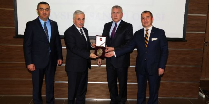 Vali Kamçı Çalışma Yemeğine Katıldı