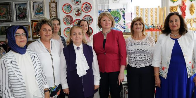 Erdemli’de Açılan Kurslarda 10 Bin Eser Sergiye Çıktı