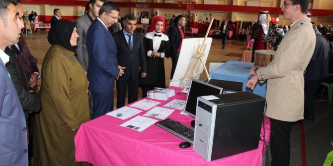 Taşlıçay’da Yıl Sonu Sergisi