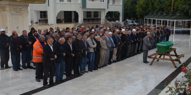 Yazar Mehmet Gülseren Toprağa Verildi