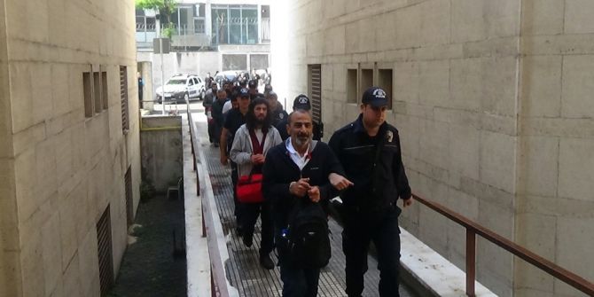 Sosyal Medyadan Pkk Propagandası Yapan 8 Kişi Tutuklandı