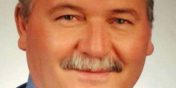 Otomobil Uçuruma Yuvarlandı: 2 Ölü