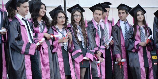 Biga Anadolu Lisesi’nde Mezuniyet Coşkusu