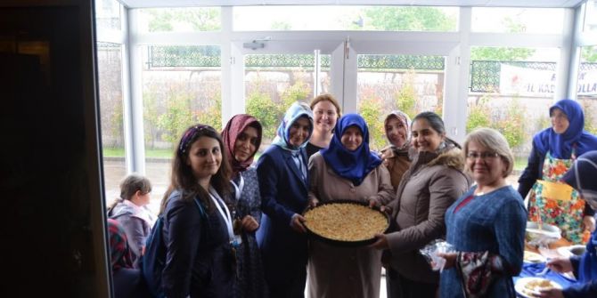 Müze Ziyaretçilerine Yöresel Lezzetler Sunuluyor