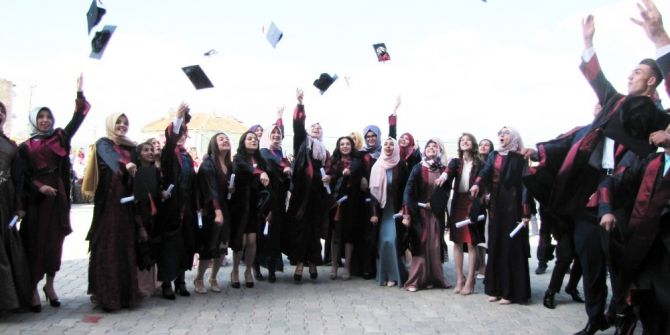 Hisarcık 15 Temmuz Demokrasi Şehitleri Anadolu Lisesinde Mezuniyet Coşkusu