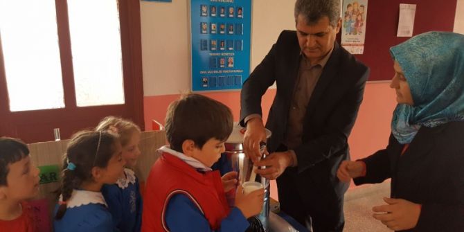 Öğrencilere Ayran İkramı