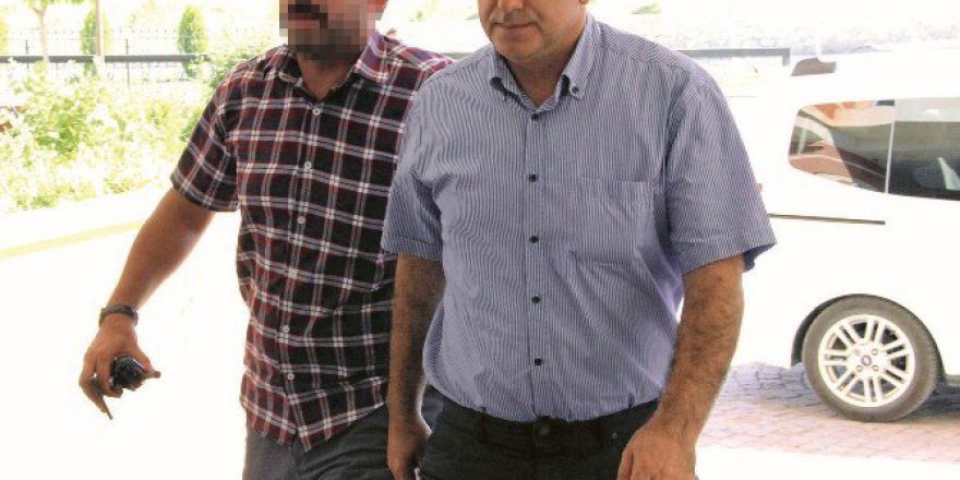 Bal Ve Kızılarslan Ordudan Atıldı