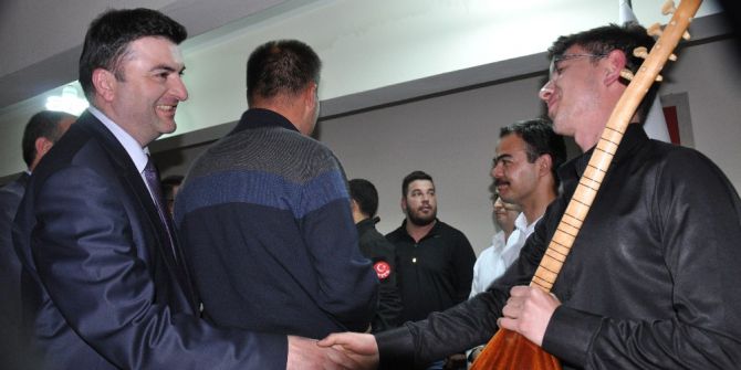 Öğretmenlerden Türk Halk Müziği Konseri