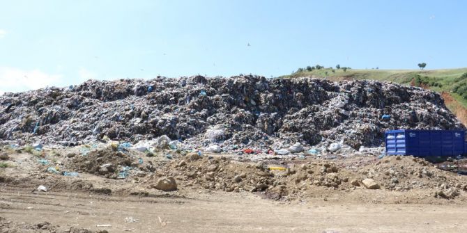 Turgutlu Vahşi Depolamadan Kurtuluyor
