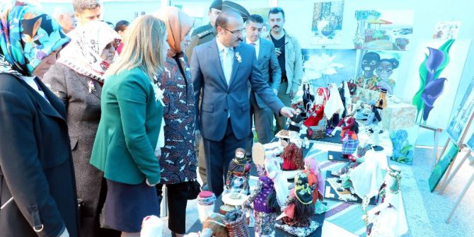 Yozgat Halk Eğitim Merkezi Yıl Sonu Sergisini Açtı