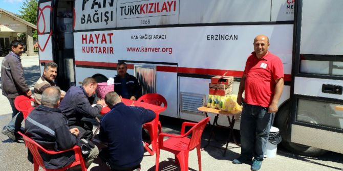 Özel İdare Çalışanlarından Kan Bağışı