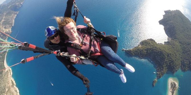 Yürüme Engelli İngiliz Turist Babadağ’dan Uçtu