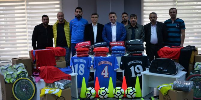 Başkan Bakıcı’dan Amatör Spor Kulüplerine Malzeme Yardımı