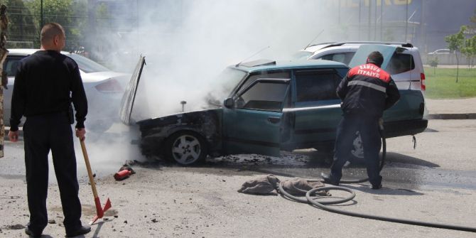 Seyir Halindeki Otomobilde Yangın Çıktı