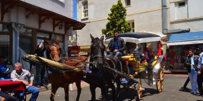 Zabıtadan Adalar Bölgesindeki Faytonculara Denetim