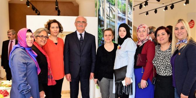 El Emekleri Görücüye Çıktı