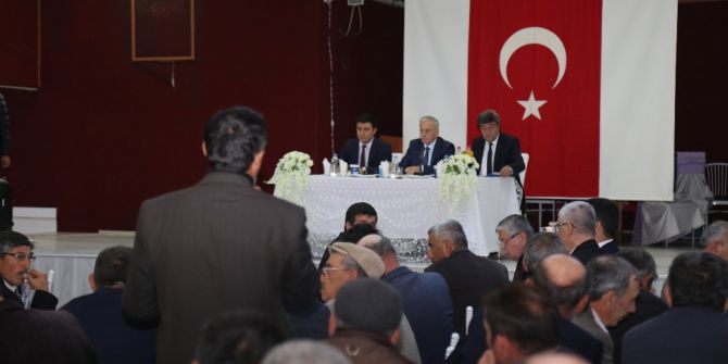 Vali Kamçı Pınarbaşı’nda Muhtarlarla Buluştu