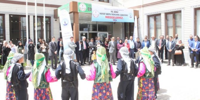 Edremit’te Yılsonu Sergisi