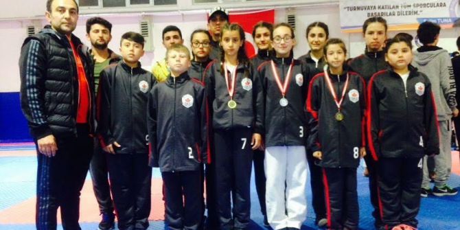 Bilecik Belediyesi Taekwondo Takımı Umut Vaat Ediyor