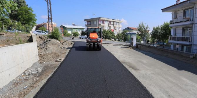 Serdivan’da Yeni Sezon Asfalt Ve Kaldırım Çalışmaları Başladı