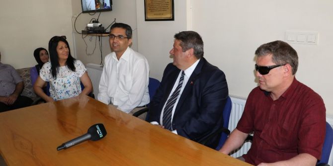 Manisa Büyükşehir’den Beyaz Baston Desteği