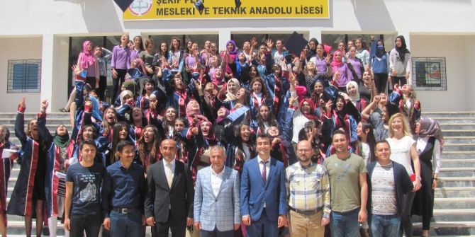 Araban’da Mezuniyet Coşkusu