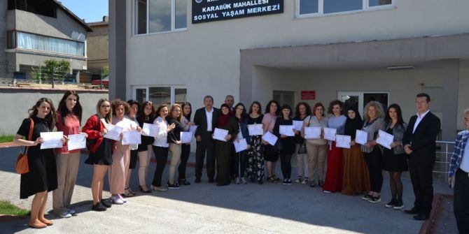 Kosovalı Kadınlar Türk El Sanatlarını Ülkelerine Taşıyacaklar