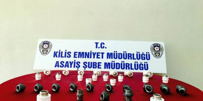 Çaldığı Su Borusunu Satmaya Çalışırken Yakalandı