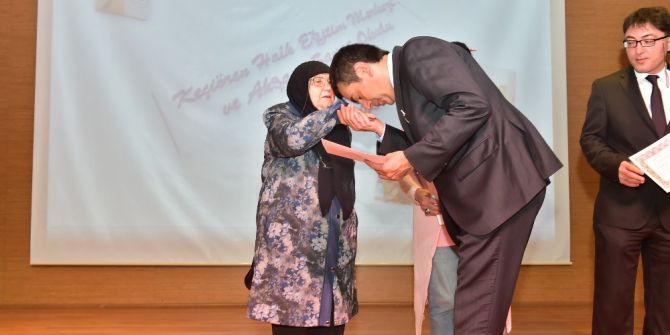 Milli Eğitim Bakanlığı Müsteşarı Tekin, Keçiören Halk Eğitim Merkezi Sergisinin Açılışına Katıldı