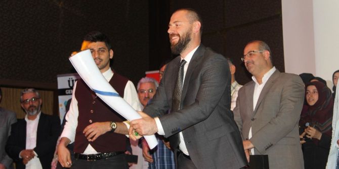 Üreten Gençlik Meşalesi Ödül Töreniyle Son Buldu