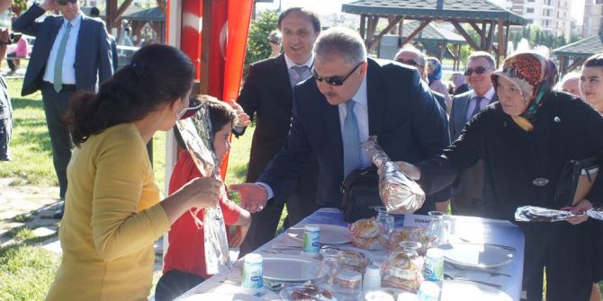 Aile Haftası Uşak’taki Aileleri Bir Araya Getirdi