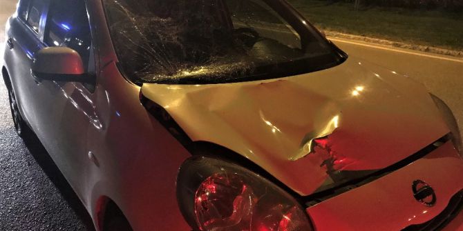 Trafik Polisine Uygulama Esnasında Araç Çarptı