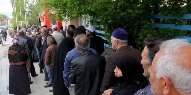 Et Ve Süt Kurumu Önünde Ucuz Et Kuyruğu