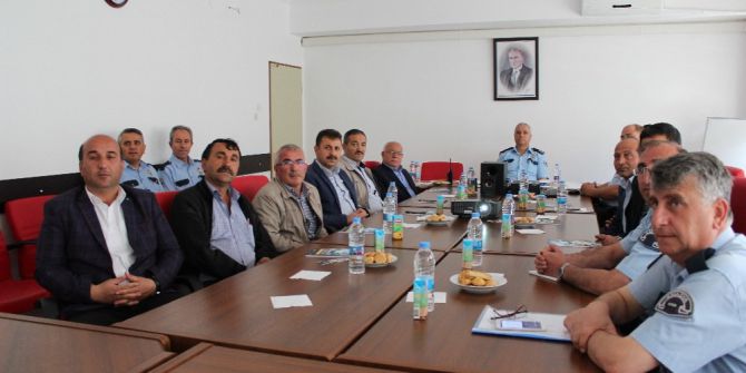 Amasya Polisi Seyahat Sektörünü Bilgilendirdi