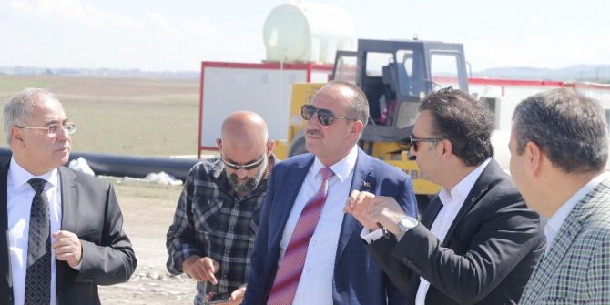 Başkan Duruay’dan Mogan Gölü Temizlik Alanında İnceleme