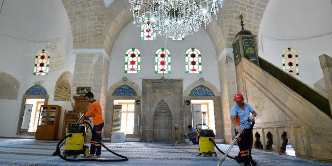 Muratpaşa’nın Camileri Ramazan’a Hazır