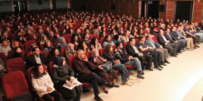 Büyükşehir’den Tiyatro