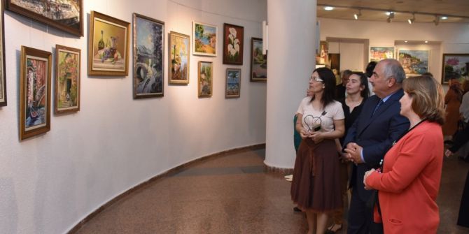 Resim Sergisi İlgi Görüyor