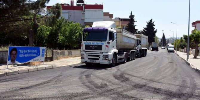 Aliağa’da Dev Asfalt Hamlesi Sürüyor