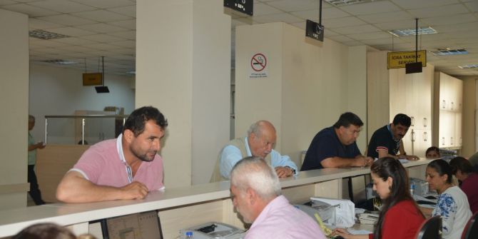 Akdeniz Belediyesi’nde Vezneler Hafta Sonu Açık