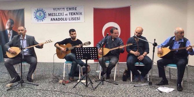 Eskişehir Yunus Emre Mesleki Ve Teknik Anadolu Lisesi’nden "Türk Halk Müziği Konseri’’
