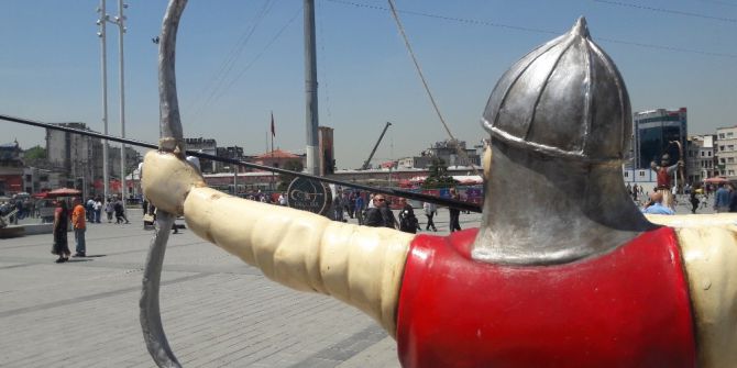 Taksim Meydanı’nda ‘Okçu’ Heykelleri