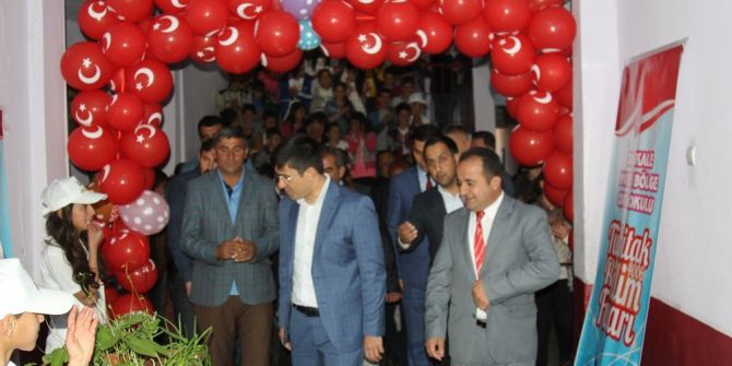 Başkale’de Bilim Fuarı