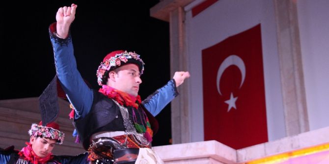 Menderes’te Halk Dansları Coşkusu
